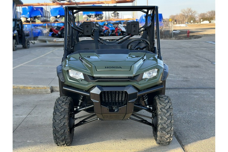 2023 Honda Pioneer 1000-6 Deluxe Crew