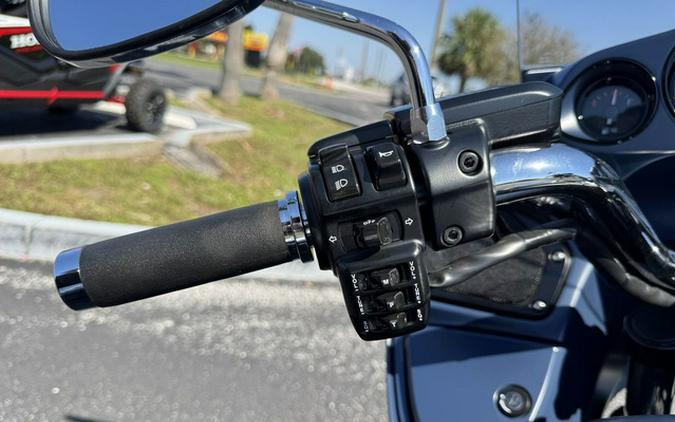 2024 Kawasaki Vulcan 1700 Vaquero ABS