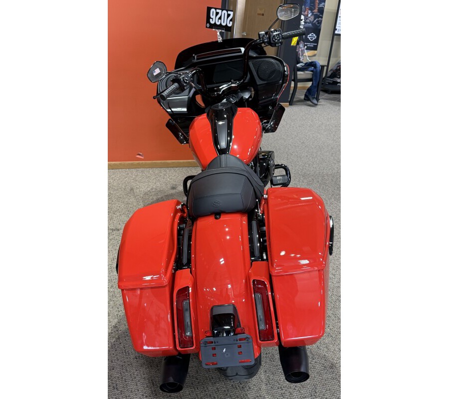 2026 Harley-Davidson® Road Glide® Blood Orange Black Trim
