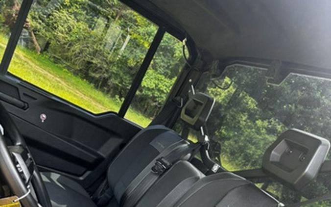 2026 Can-Am Defender Limited HD11 Desert Tan & Carbon Black