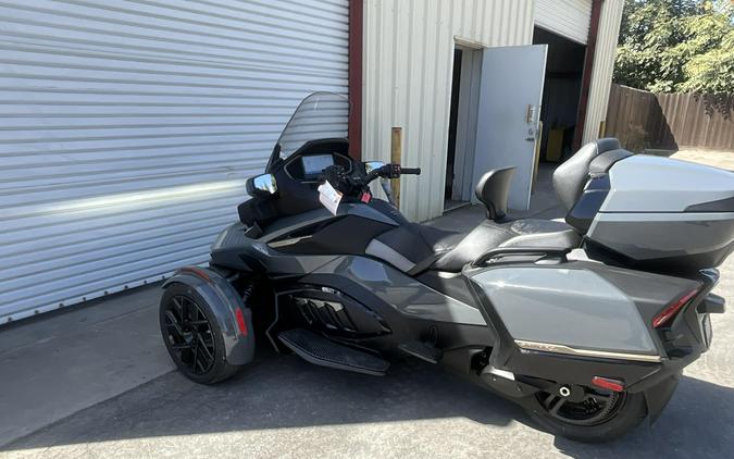2027 Can-Am SPYDER RT 1330 SEA TO SKY