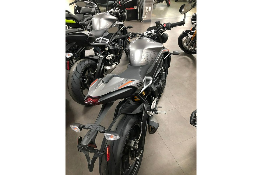 2024 Triumph Street Triple 765 RS Silver Ice