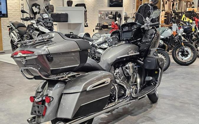 2024 Indian Motorcycle® Pursuit® Limited Titanium/Black Metallic