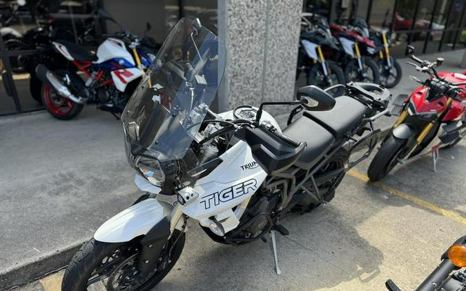 2018 Triumph Tiger 800 XRT Crystal White