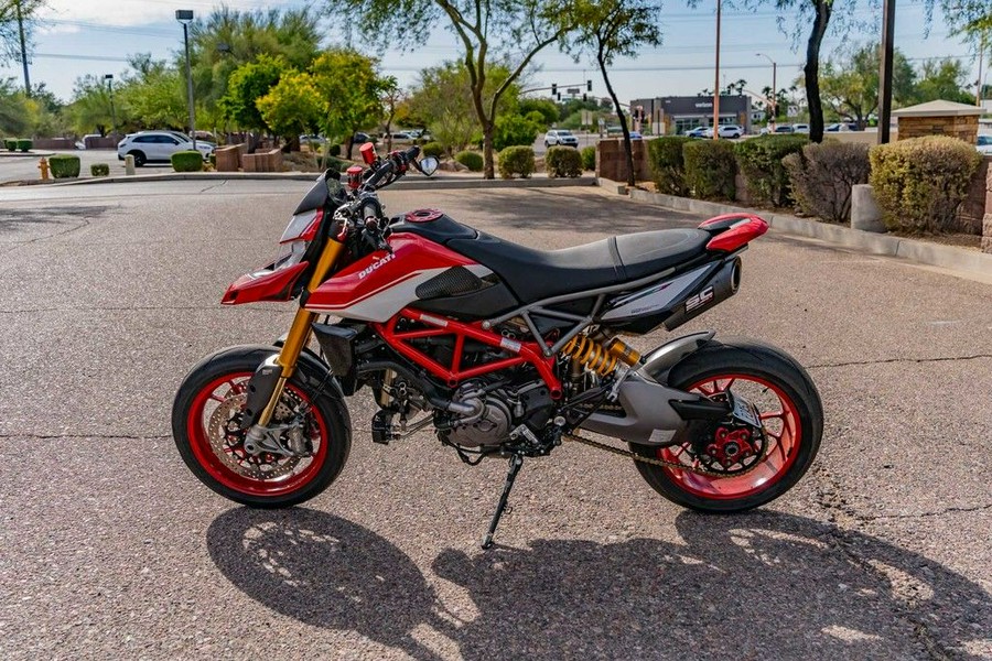 2021 Ducati Hypermotard 950 RVE Graffiti