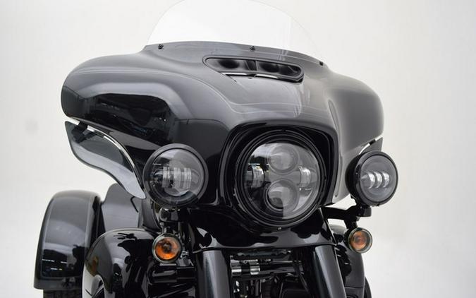 2025 Harley-Davidson FLHTCUTG - Tri Glide Ultra