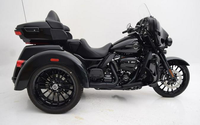 2025 Harley-Davidson FLHTCUTG - Tri Glide Ultra