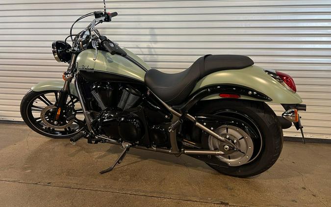 2023 Kawasaki Vulcan 900 Custom