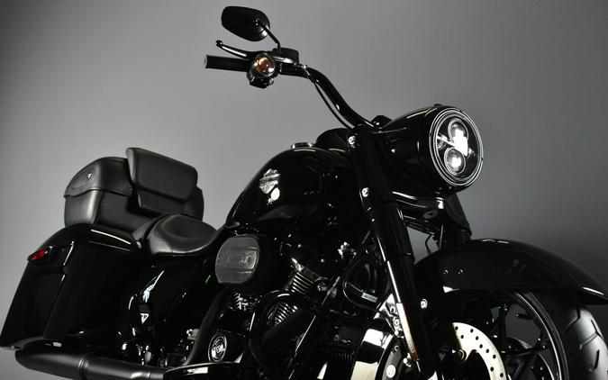 2025 Harley-Davidson Road King Special