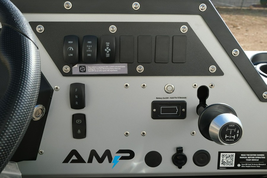 2025 LANDMASTER AMP STANDARD CAB CLASSIC EDITION