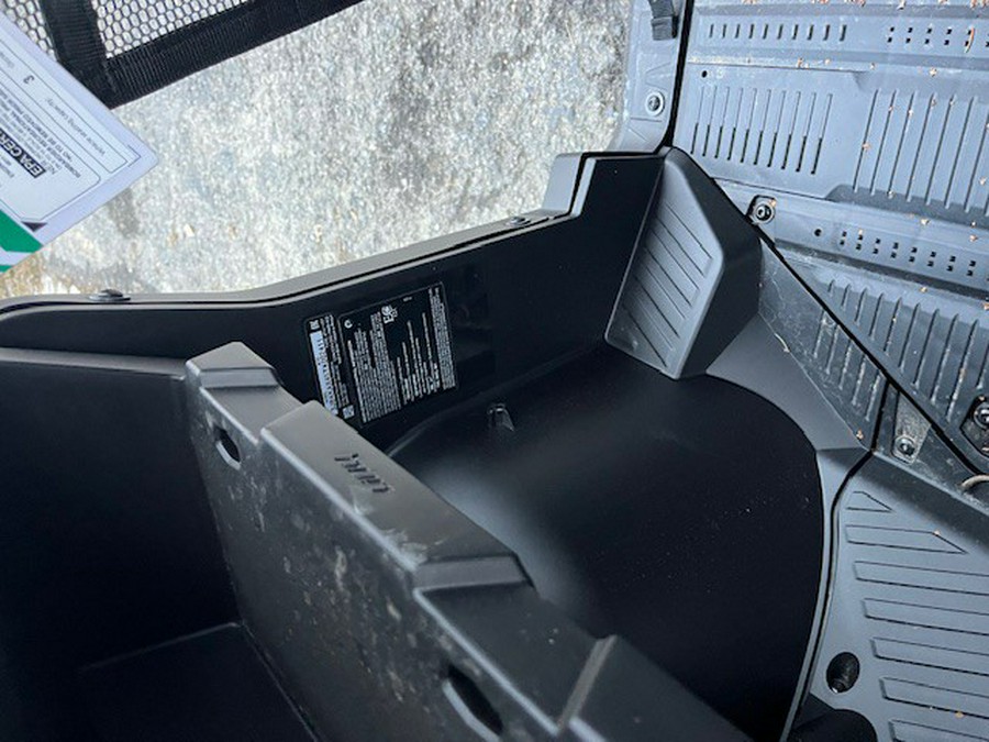 2026 Can-Am Defender XT HD11