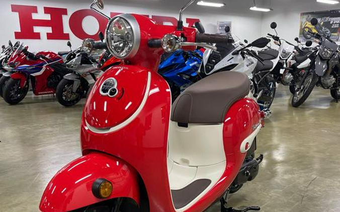 2026 Honda Metropolitan Base