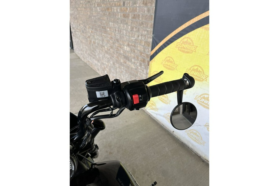 2022 Indian Motorcycle Scout Rogue