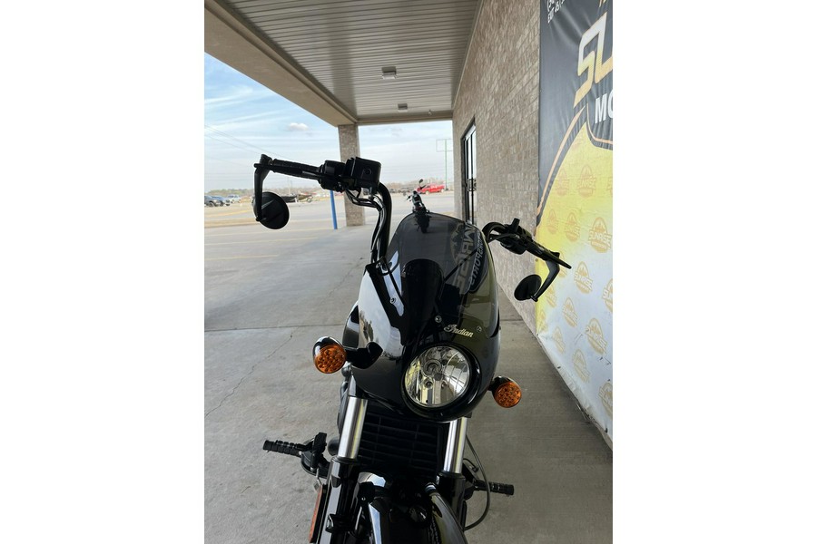 2022 Indian Motorcycle Scout Rogue