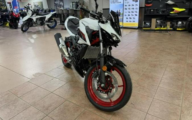 2026 Kawasaki Z500 SE ABS