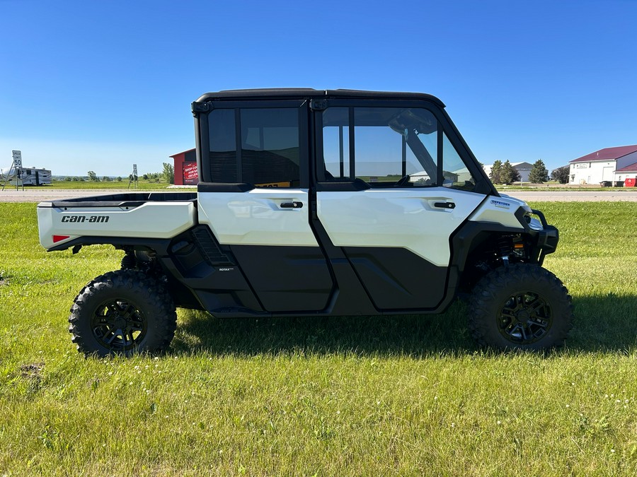 2026 Can-Am Defender MAX Limited HD11