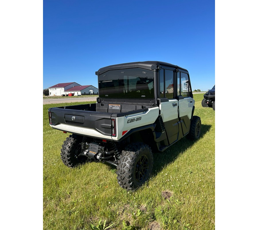 2026 Can-Am Defender MAX Limited HD11