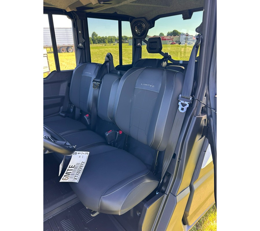 2026 Can-Am Defender MAX Limited HD11