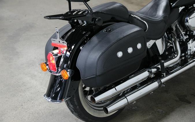 2015 HARLEY DAVIDSON SOFTAIL DELUXE