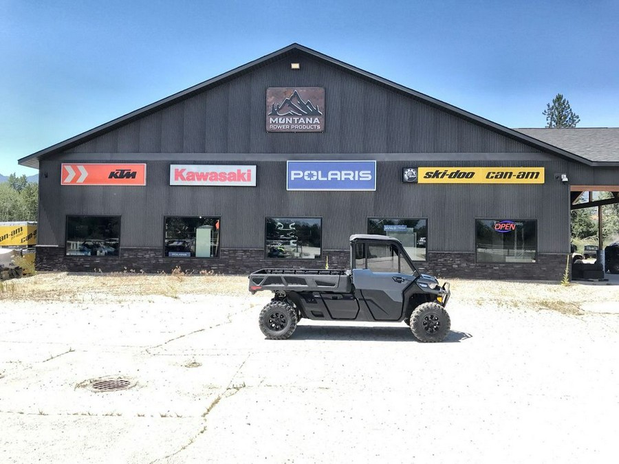 2026 Can-Am® Defender PRO Limited HD10