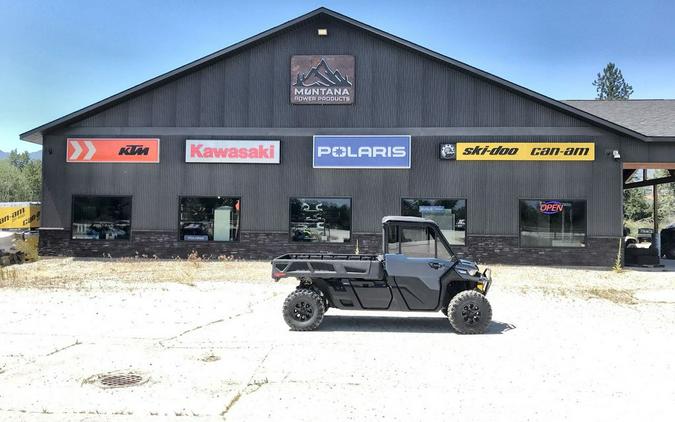 2026 Can-Am® Defender PRO Limited HD10