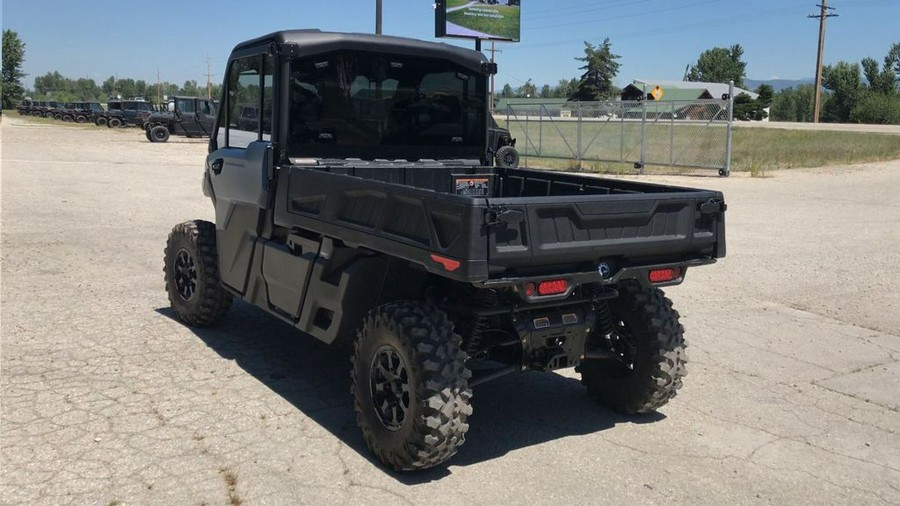 2026 Can-Am® Defender PRO Limited HD10