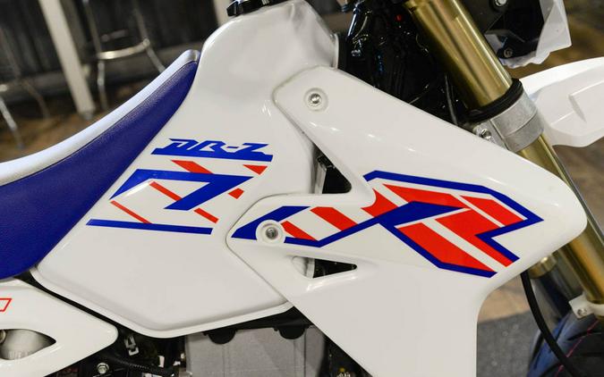 2023 Suzuki DR-Z400SM