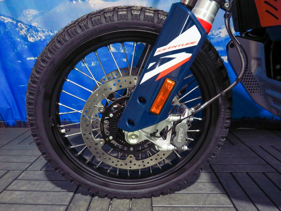 2025 KTM Adventure 890 R