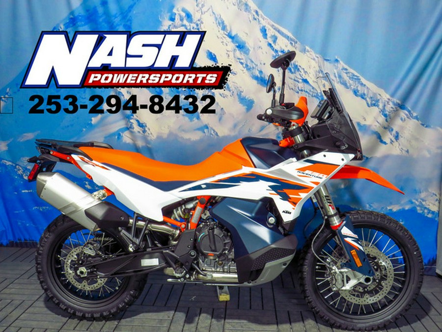 2025 KTM Adventure 890 R