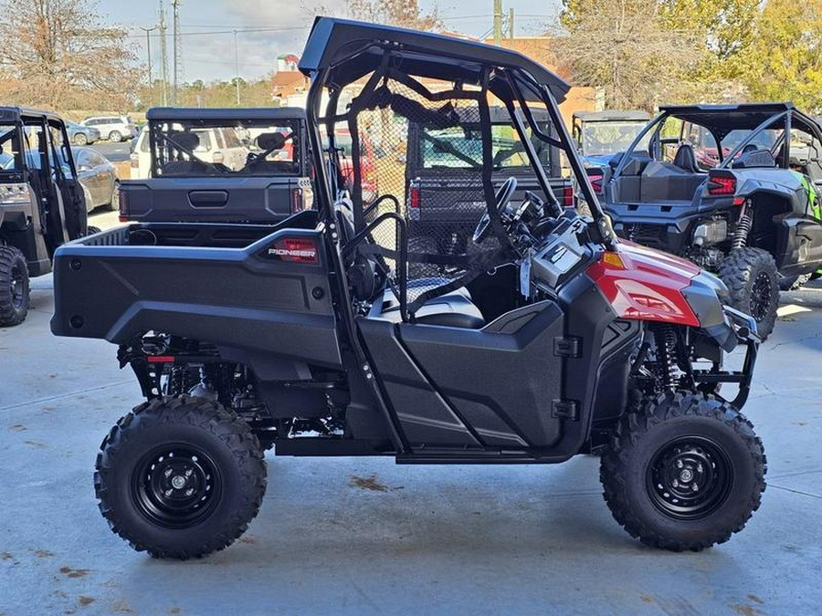 2026 Honda® Pioneer 700