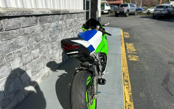 2024 Kawasaki Ninja ZX-6R 40th Anniversary Edition ABS