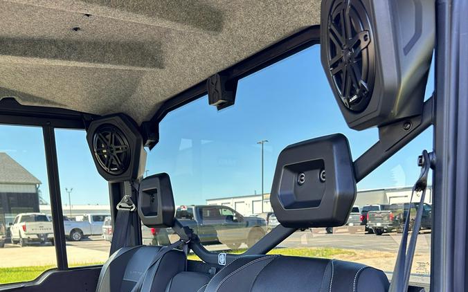 2026 Can-Am Defender MAX Limited HD11