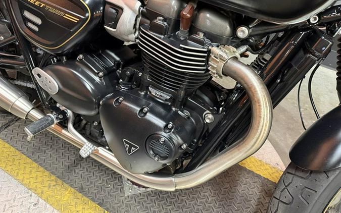 2022 Triumph Street Twin Gold Line Matt Sapphire Black Gold Line