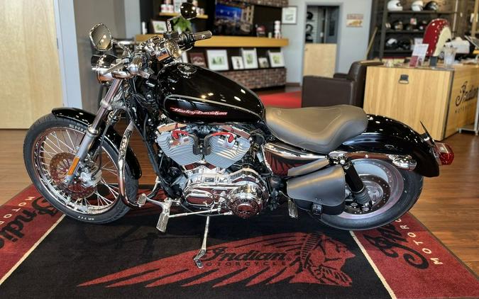 2007 Harley-Davidson® XL883C - Sportster® 883® Custom