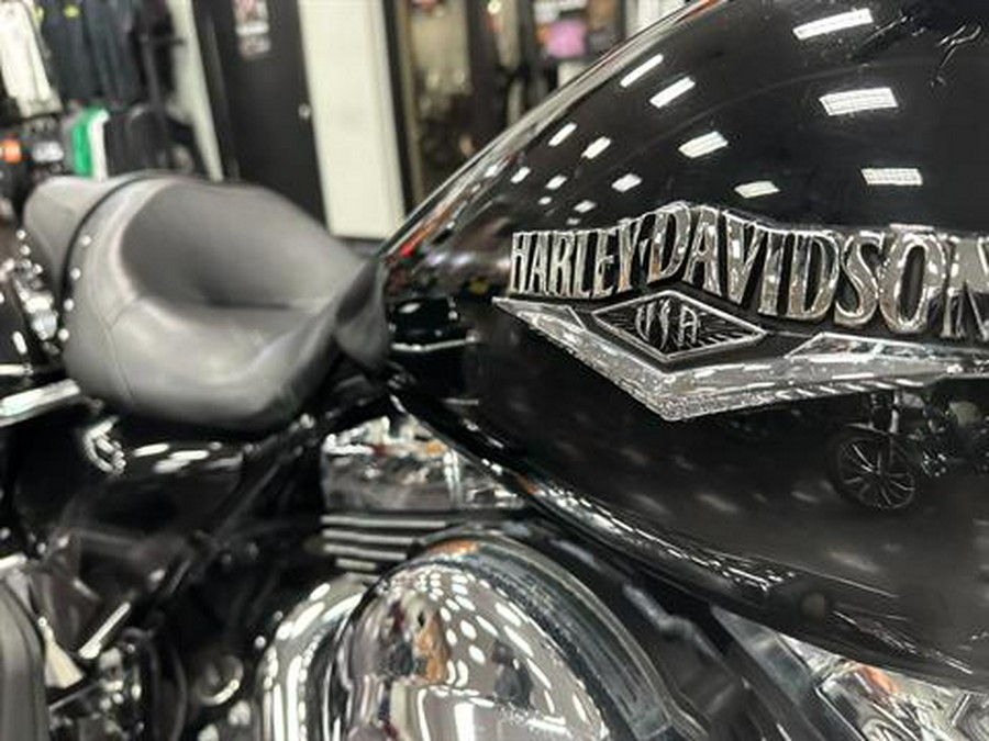 2014 Harley-Davidson Road King®