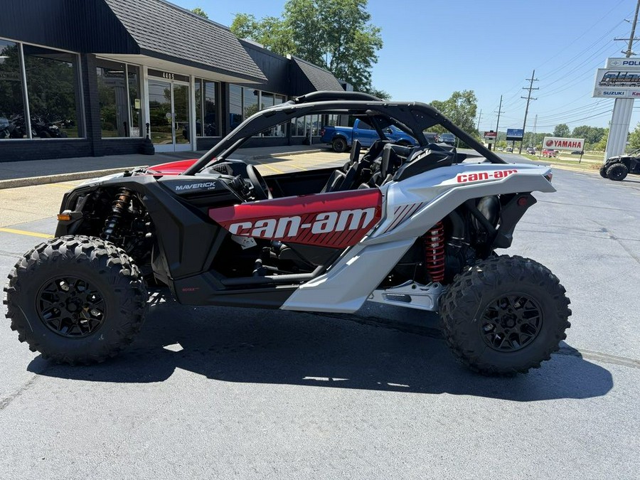 2025 Can-Am® Maverick X3 DS Turbo Fiery Red & Hyper Silver