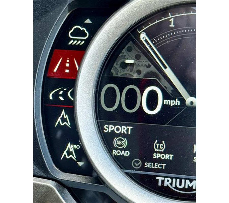 2026 Triumph Scrambler 1200 XE