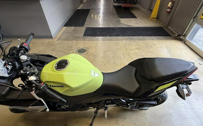 2026 Kawasaki Ninja 500 ABS Metallic Yellowish Green/Ebony