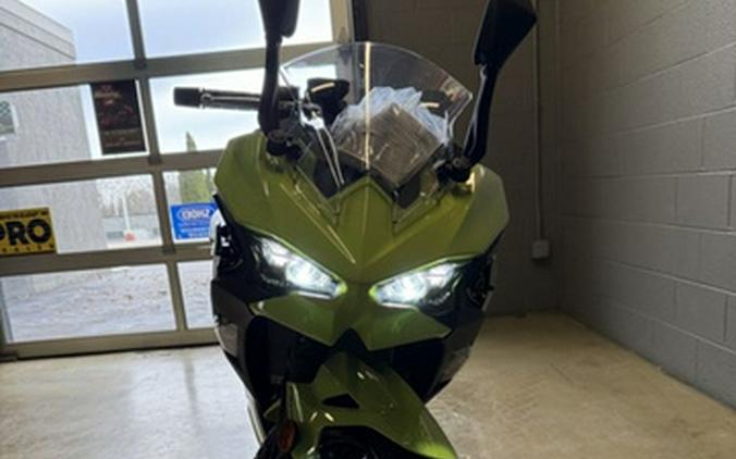 2026 Kawasaki Ninja 500 ABS Metallic Yellowish Green/Ebony