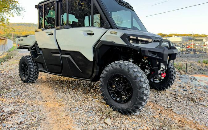 2026 Can-Am® Defender MAX Limited HD11