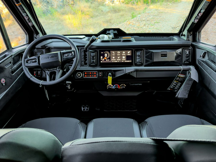 2026 Can-Am® Defender MAX Limited HD11