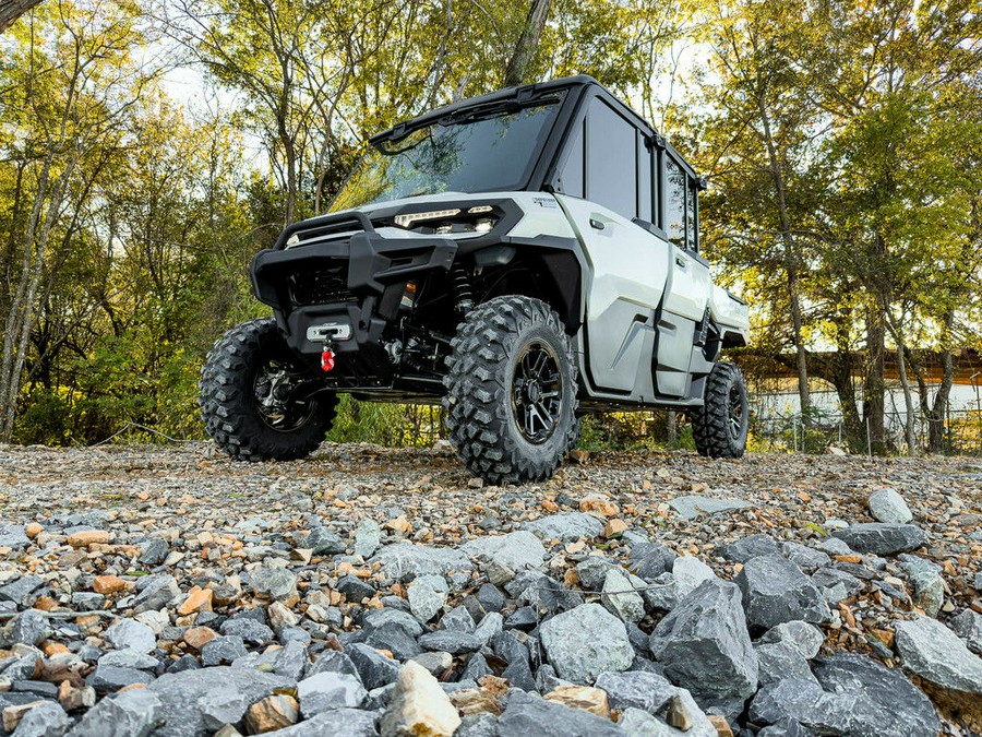 2026 Can-Am® Defender MAX Limited HD11