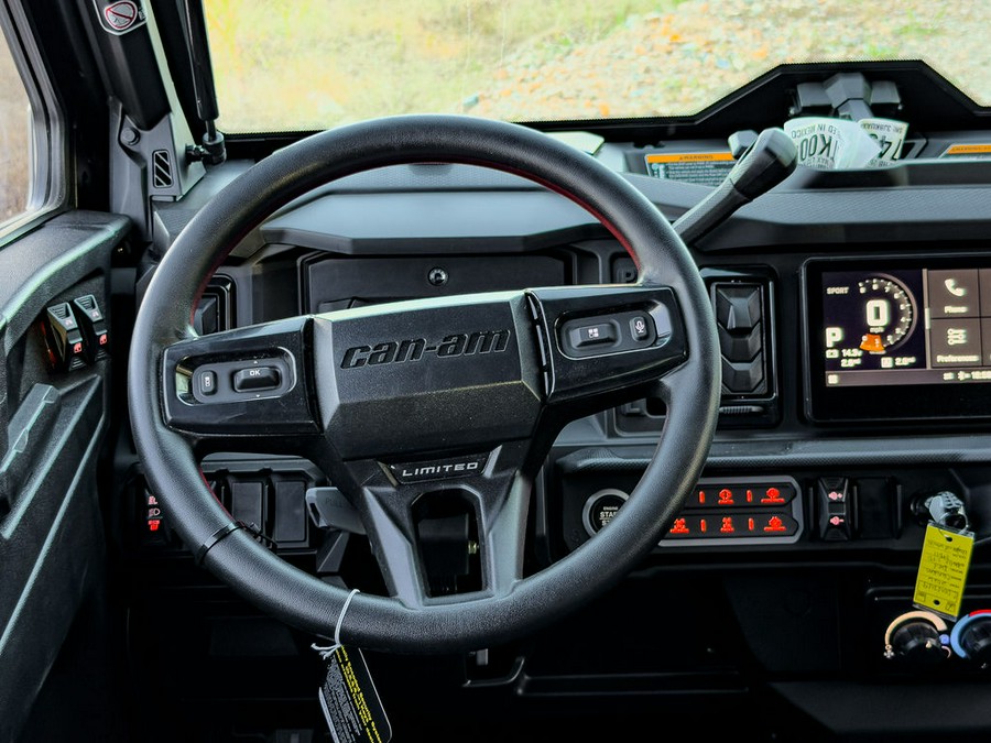 2026 Can-Am® Defender MAX Limited HD11