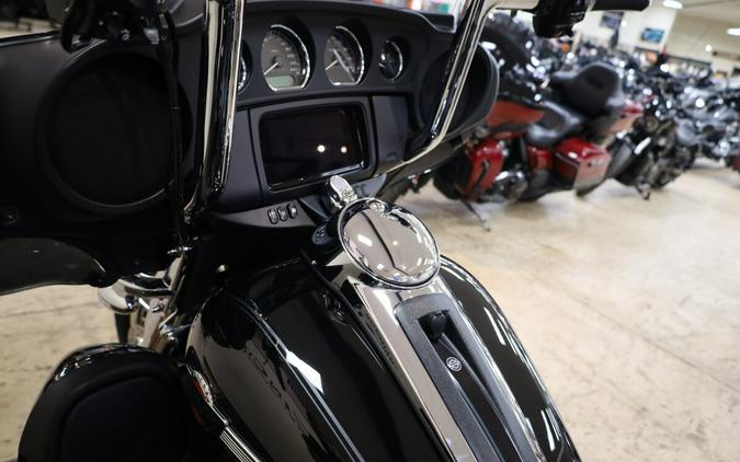FLHTCUTG 2024 Tri Glide™ Ultra