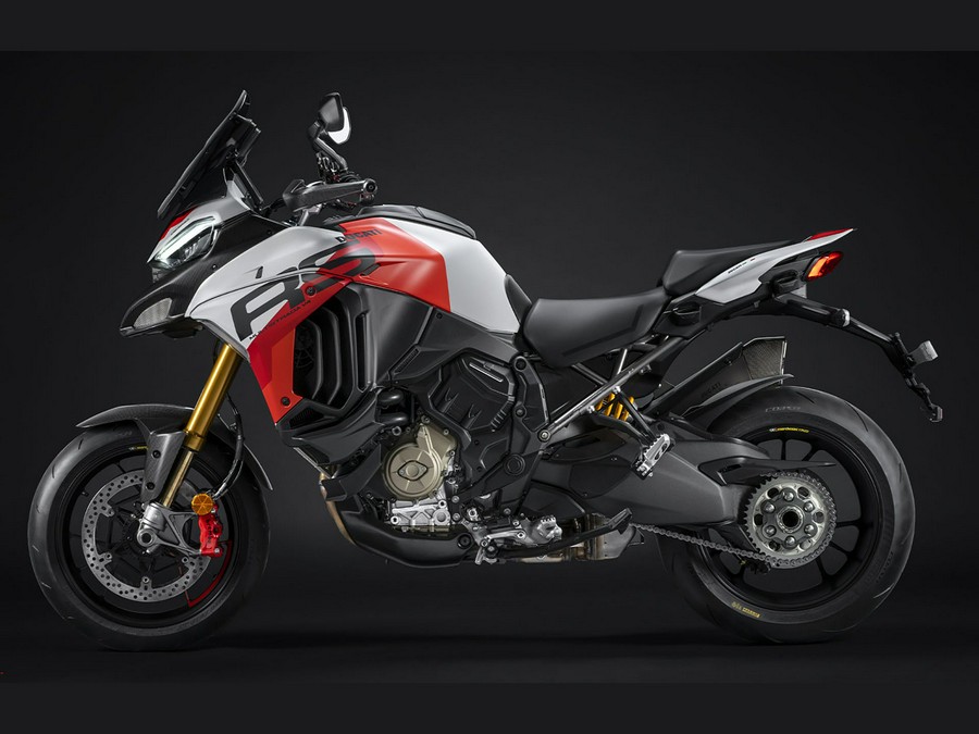 2025 Ducati Multistrada V4 RS