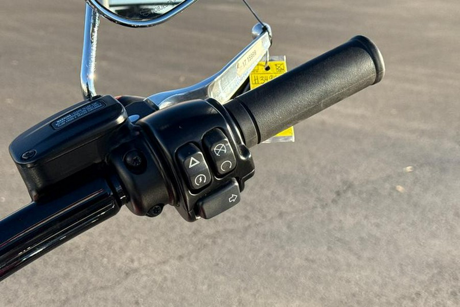 2017 Harley-Davidson® FXSB - Breakout®