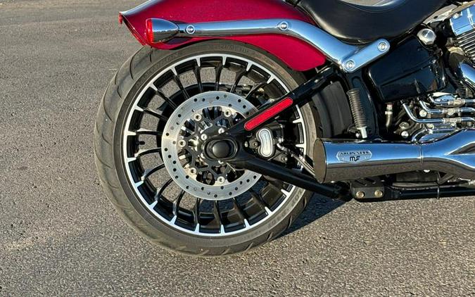 2017 Harley-Davidson® FXSB - Breakout®