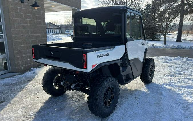 2026 Can-Am® Defender Limited HD11