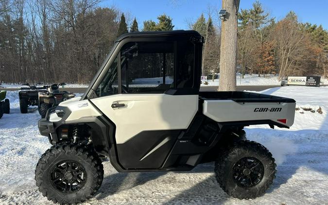 2026 Can-Am® Defender Limited HD11
