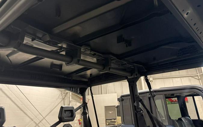 2025 Can-Am DEFENDER MAX LONE STAR HD10 STEALTH BLACK ROPS